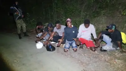 Ej&eacute;rcito detiene a 20 haitianos indocumentados en operativos fronterizos
