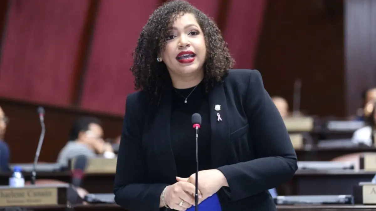 Juliana ONeal: “El etiquetado frontal en comidas es un derecho, no una opción”