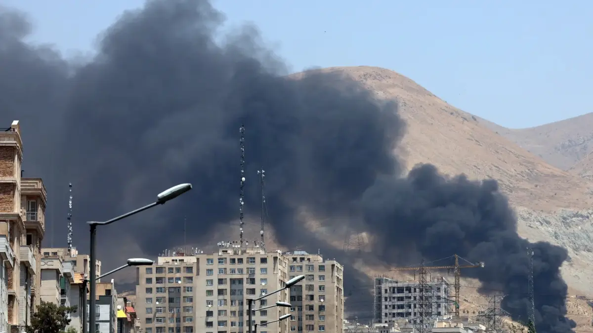 Israel alcanza con misiles un hospital en el oeste de Irán