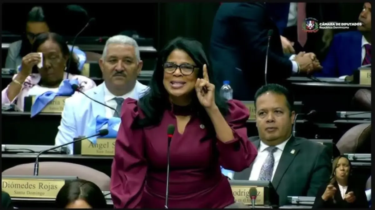 “Temblé al leer el informe del Ministerio Público”, dice hermana de Rubby Pérez sobre tragedia en el Jet Set