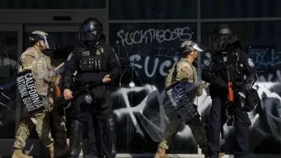 Unos 200 marines han llegado a Los Ángeles para proteger a personal y edificios federales