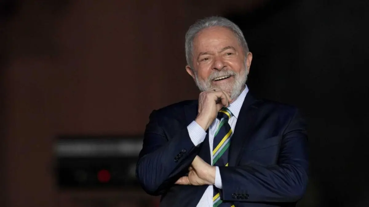 Lula se dice satisfecho con la serenidad con la que Cristina Fernández encara su situación