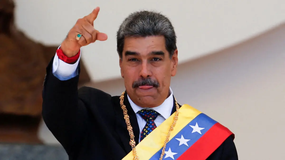 Maduro condena vil ataque contra Irán y dice que coloca en peligro la vida y la paz