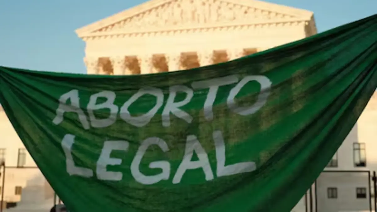 Caso de migrante que abortó en detención enfrenta al Gobierno de EE.UU. con los demócratas