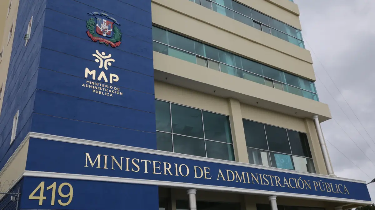 Comienza la aplicación del horario escalonado en instituciones públicas para reducir congestión vial