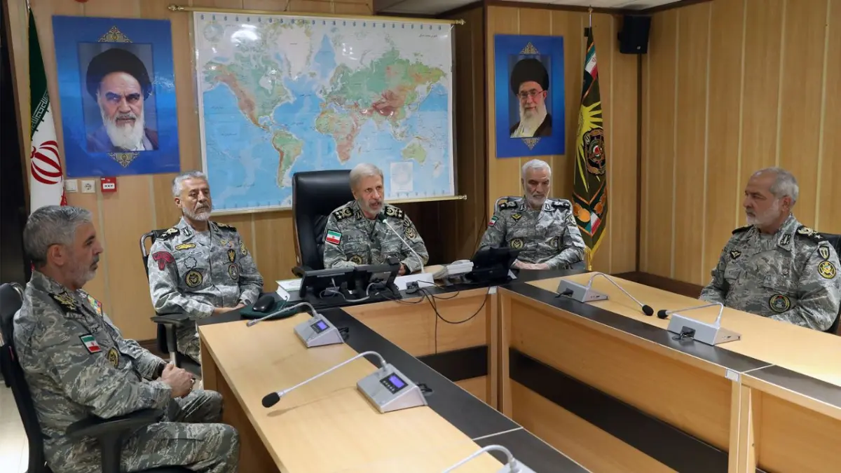 Ministro de Defensa iraní dijo a su par ruso que Irán responderá con toda la fuerza