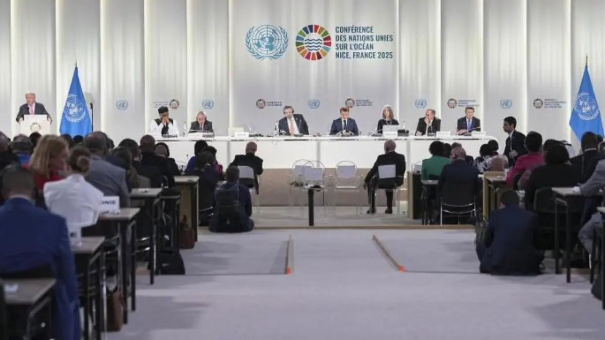 La Cumbre de los océanos de Niza abre con críticas veladas a los planes de Trump