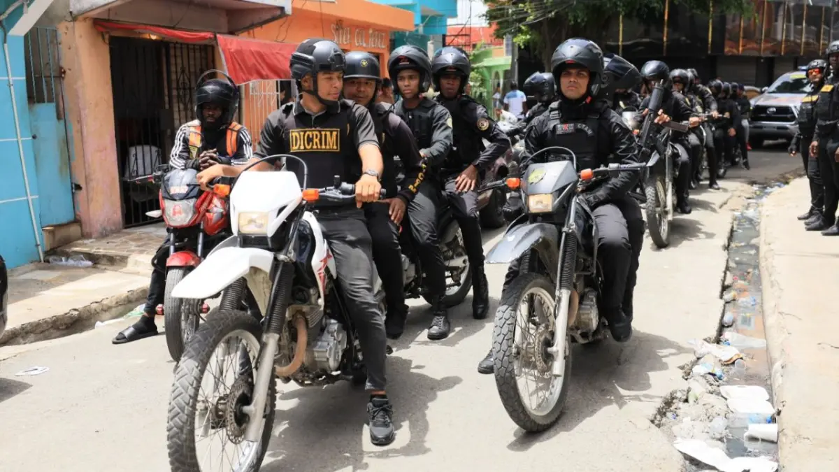 Autoridades redoblan esfuerzos en la 42 de capotillo: desmantelan redes de drogas y detienen a varios sospechosos