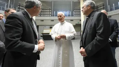 El Vaticano publica un informe con pistas para reducir la deuda de los pa&iacute;ses en desarrollo