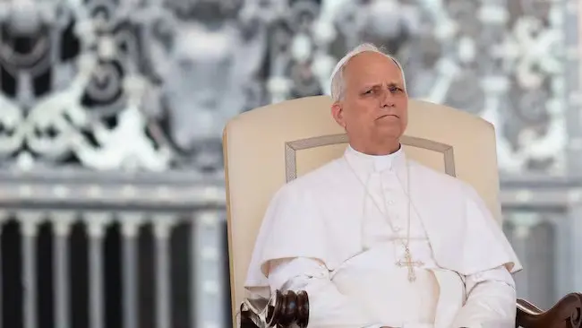 El papa critica la falsa propaganda del rearme que alimenta odio y venganza