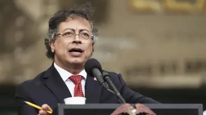 Justicia colombiana ordena captura de Carlos Ram&oacute;n Gonz&aacute;lez, cercano al presidente Petro