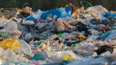 ONU llama a asumir responsabilidad en la tarea de acabar con la contaminación por plástico