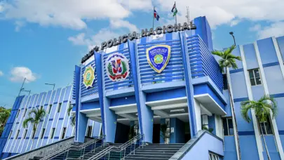 Clausuran laboratorio clandestino de cosméticos y decomisan clerén en operativos simultáneos