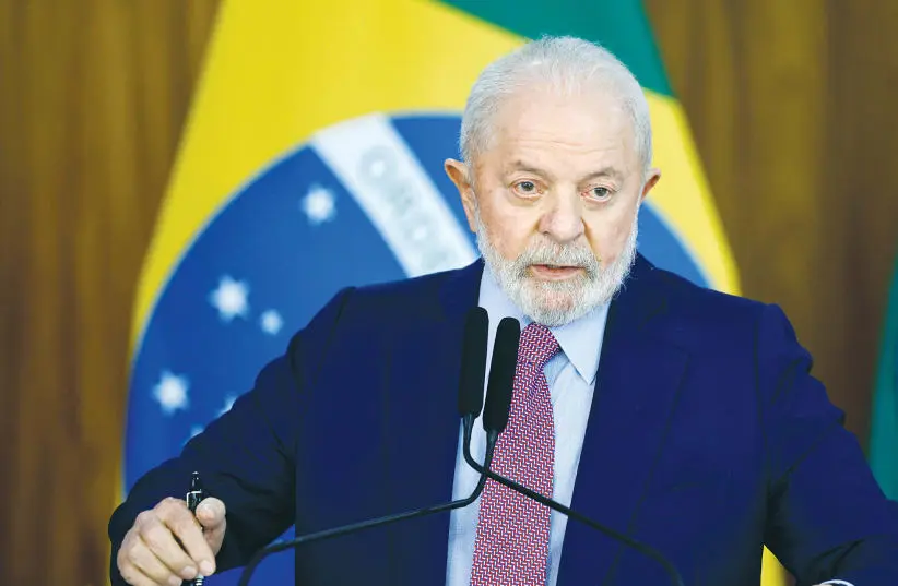 Lula denuncia ante los BRICS que el negacionismo está saboteando el futuro del planeta