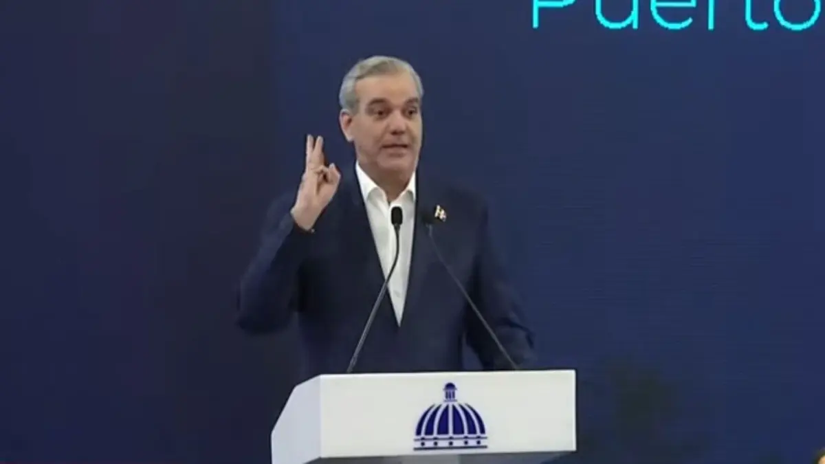 Abinader anuncia compra de lanchas rápidas a Portugal para combatir el narcotráfico