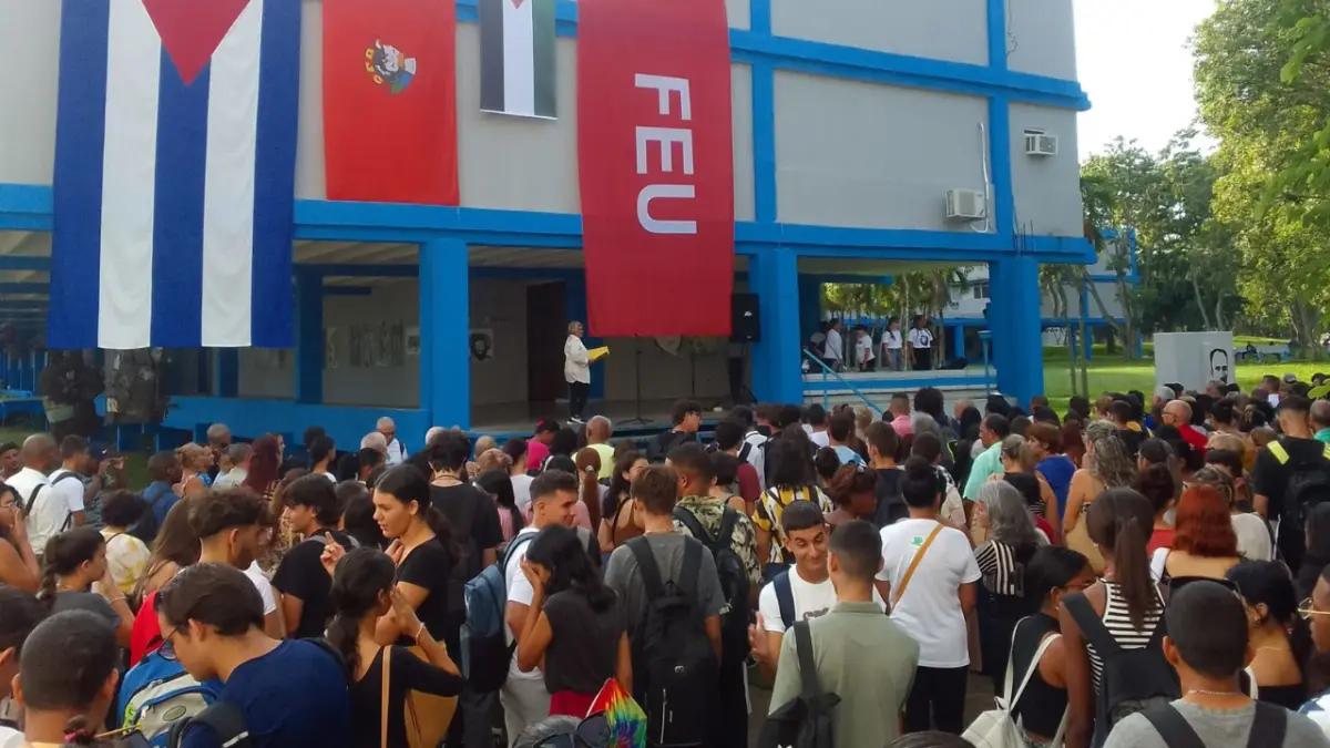 Protesta de universitarios en Cuba refleja demandas sociales por la dolarización