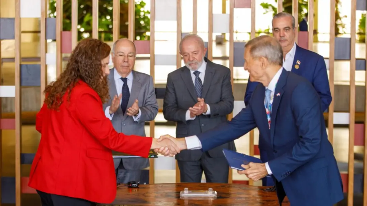 RD y Brasil firman acuerdos para mejorar gestión pública y formar diplomáticos