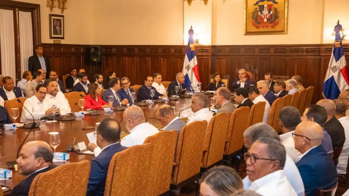 Gobierno celebra 50º Consejo de Ministros: aprueba Política Presupuestaria 2026 y presenta avances de metas priorizadas