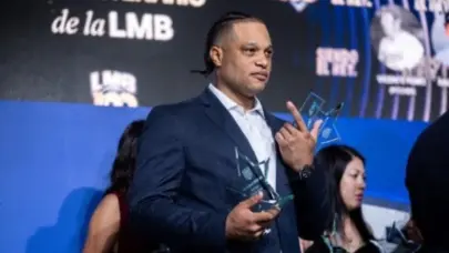 Robinson Canó brilla como figura central en el Fin de Semana de las Estrellas de la Liga Mexicana de Béisbol