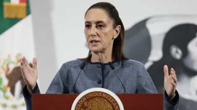 Secretaria de Seguridad de EEUU acusa a Sheinbaum de alentar las protestas de Los Ángeles