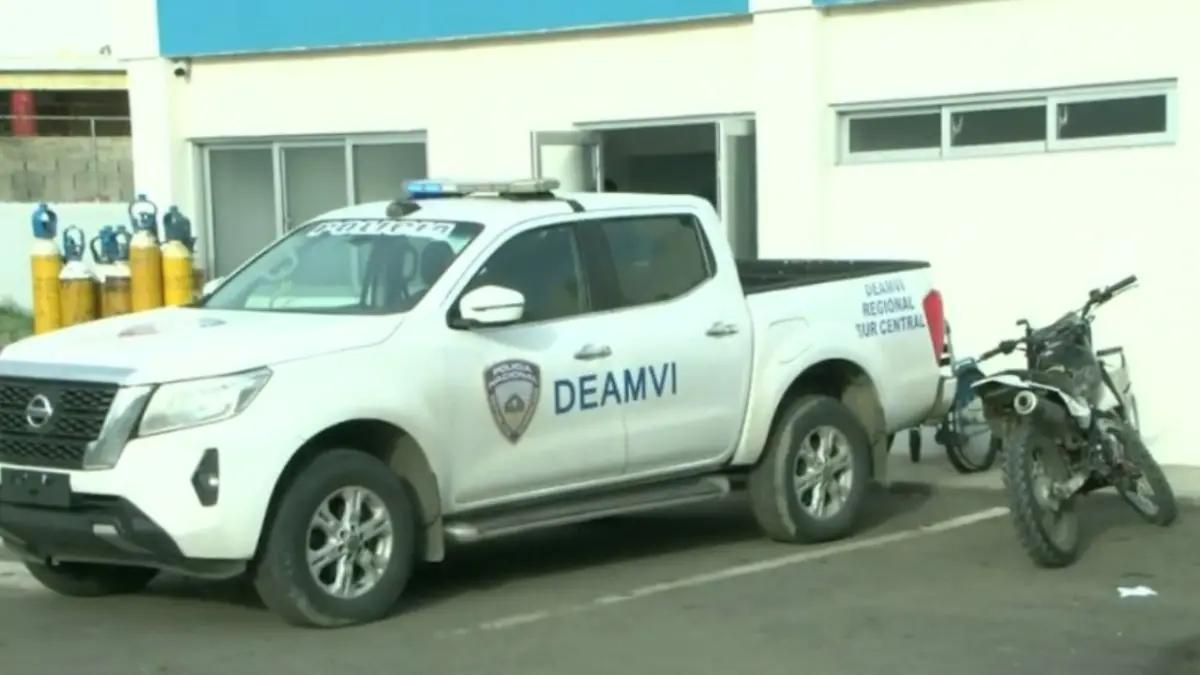 Heridos se encuentran estables tras trágico accidente entre autobús y camioneta en carretera Baní–Santo Domingo