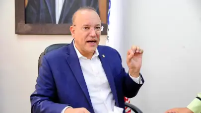 Ulises Rodríguez respalda medidas para mejorar tránsito y movilidad urbana tras congreso en Punta Cana