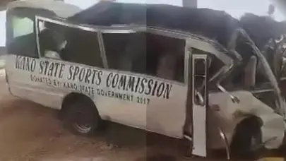 Mueren 22 personas, la mayoría atletas, en un accidente de autobús en Nigeria