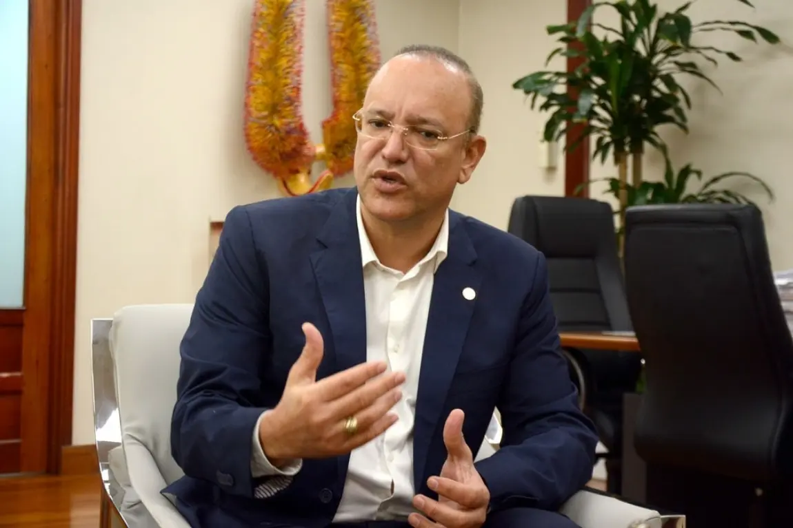 Ulises Rodríguez valora decreto presidencial que declara Héroe Nacional a Juancito Rodríguez