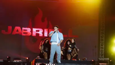 Jabriel conquista el público peruano con su primera presentación en All Music Fest 3