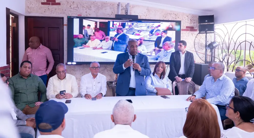 Tony Peña consolida proyecto presidencial PRM junto a aquipo político a nivel nacional
