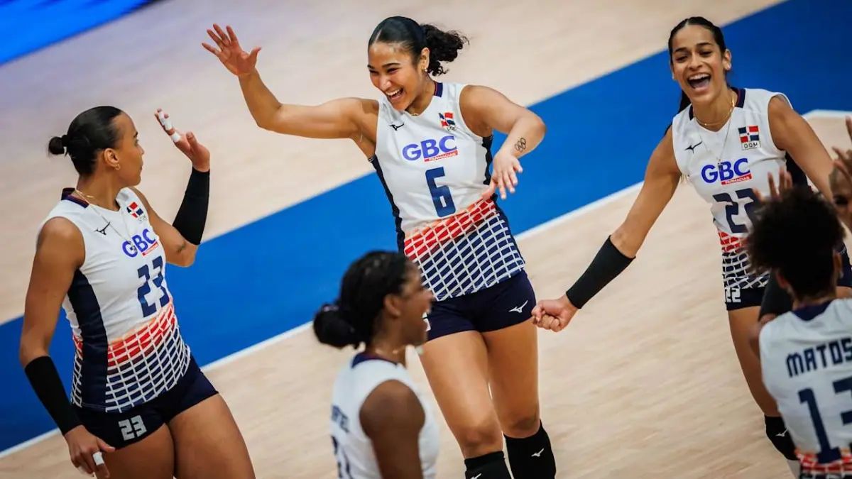 Voleibol RD viene de atrás y vence 3-2 a Serbia en VNL