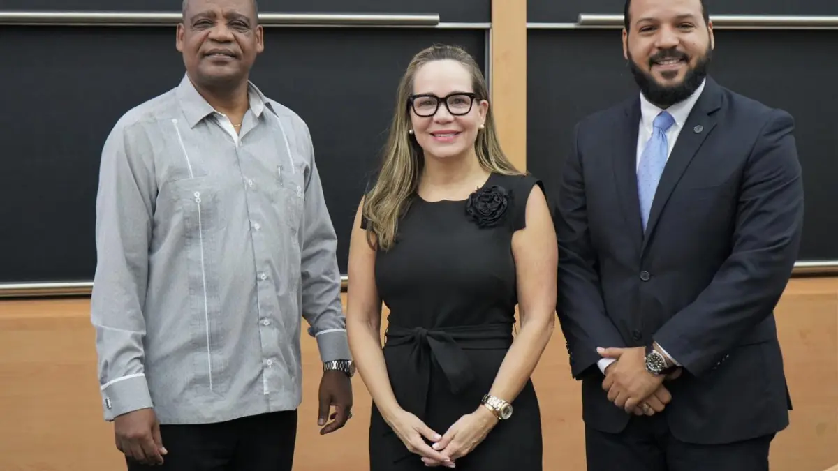 Barna School inicia junto al INAP programas de Desarrollo competencias directivas en el Estado