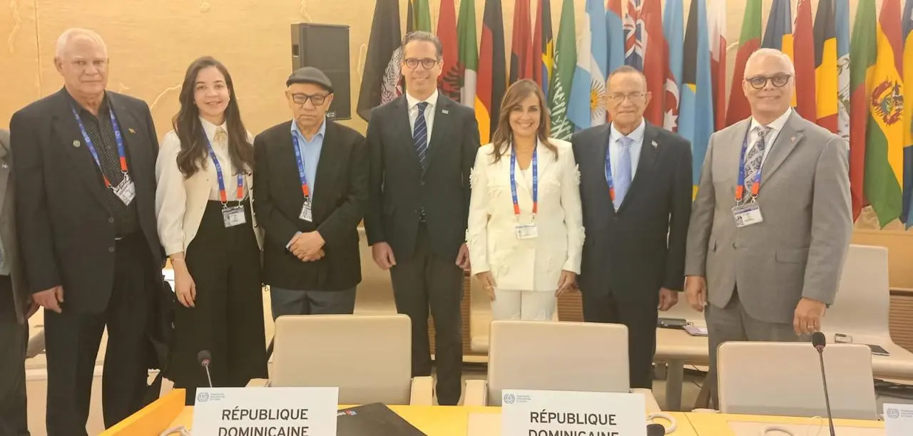 Copardom aboga por diálogo social y adaptación legislación laboral a desafíos