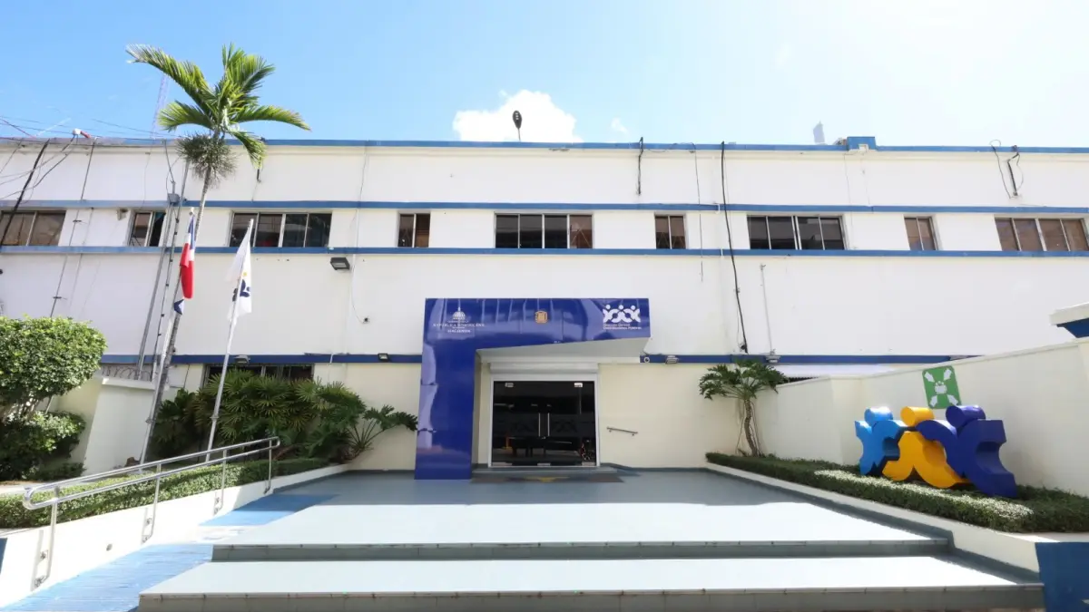 DGCP detecta anomalías en procedimientos de compras del Ayuntamiento Municipal de Baní