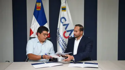 CAASD y ANIPARD firman acuerdo para fomentar la remoci&oacute;n sostenible de sedimentos y el desarrollo local
