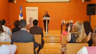 Lidia Mart&iacute;nez de Macarrulla presenta en Madrid y Sevilla el libro "Enriquillo, un l&iacute;der ind&iacute;gena para la libertad de Am&eacute;rica"