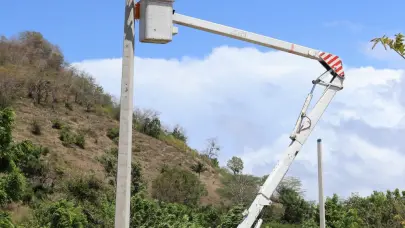 EDENORTE rehabilita red eléctrica en Belloso, Luperón, beneficiando a más de 400 familias y comercios