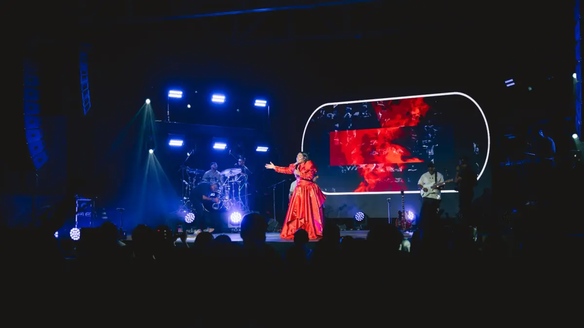 Chanel Novas graba en vivo su nuevo álbum Lázaro en un poderoso concierto en el Auditorio de Sambil