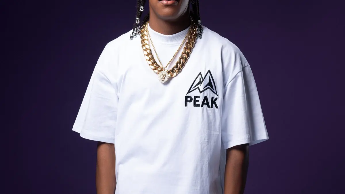 Montana y El Alfa aterrizan en las plataformas con “Mírala”