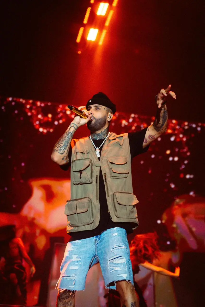 Nicky Jam enciende Europa con su “Sunshine Tour” en Pamplona y Milán reuniendo a más de 10,000 personas
