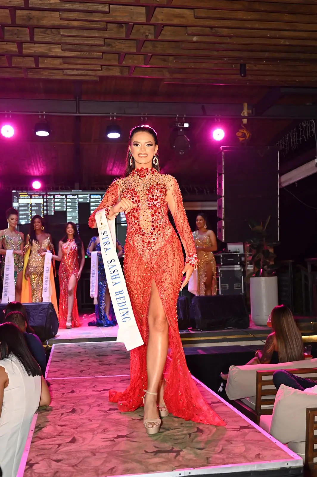 Sasha Elizabeth Reding Báez, Reina de las Fiestas Patronales San Juan Bautista 2025