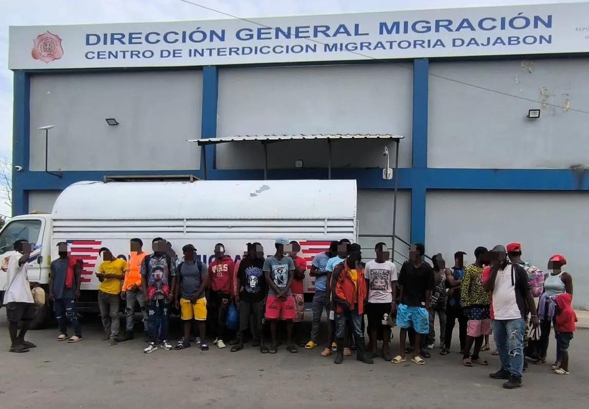 DGM detiene con fines deportación a 1,198 haitianos indocumentados
