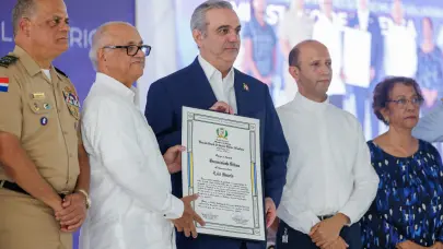Presidente Abinader encabeza graduación y toma juramento de más de 5 mil jóvenes del Servicio Militar Voluntario