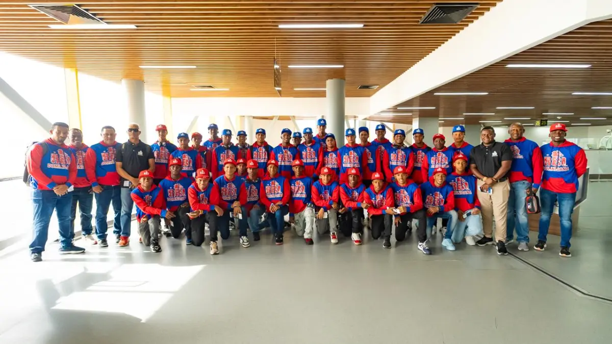 Selecciones senior y junior de RBI Dominicana parten a Florida