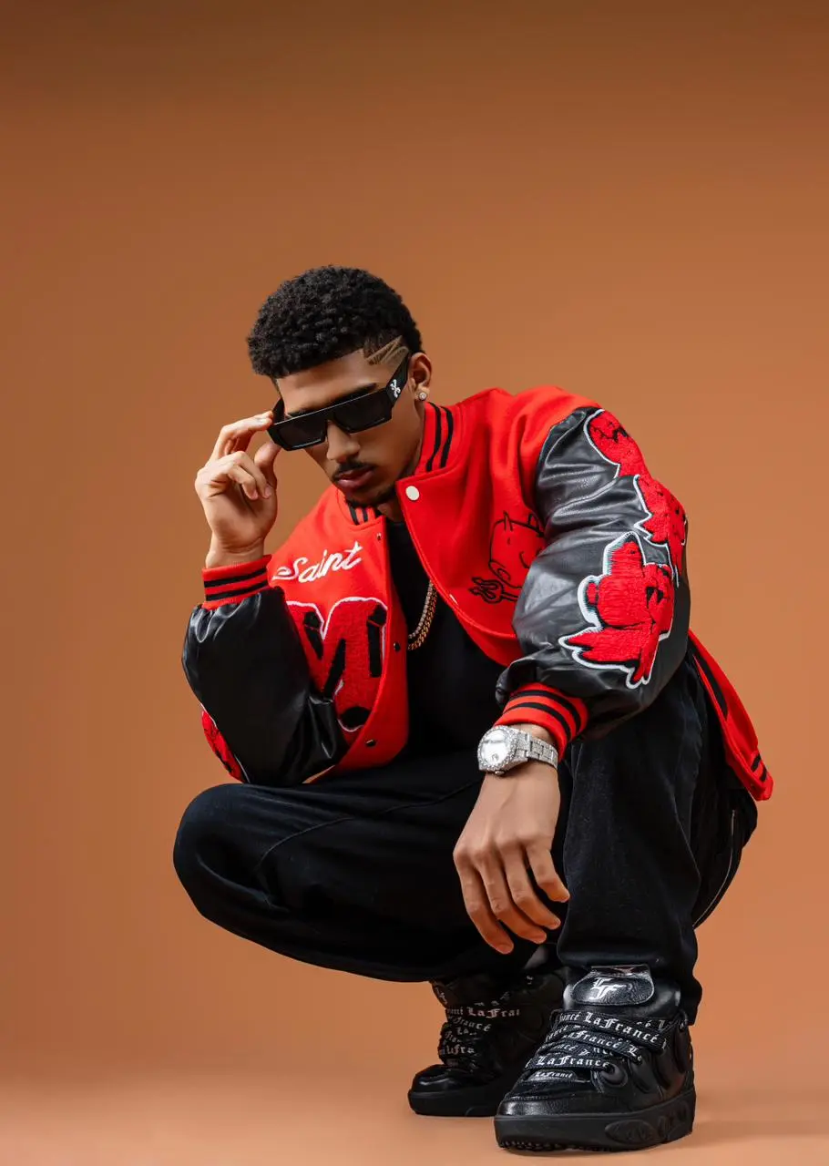 Brayan Mezz conquista primer lugar de Hot Song Urbano en Monitor Latino con “Ni Malo Ni Santo”