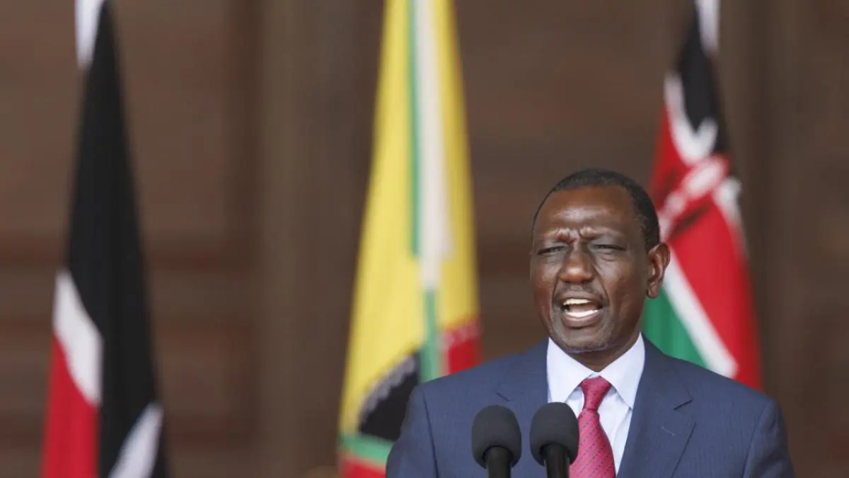 Ruto tilda las protestas de Kenia de sabotaje económico y caos calculado