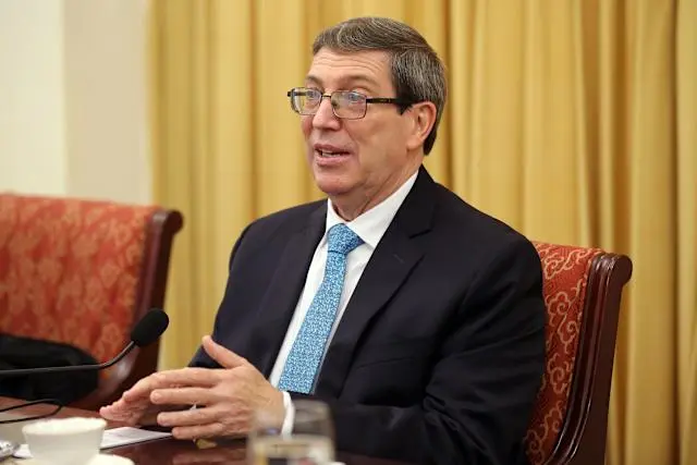 Cuba tacha de racista y perjudicial la orden que restringe la entrada de cubanos en EEUU