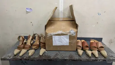 DNCD frustra envío de cocaína oculta en zapatillas de plataforma