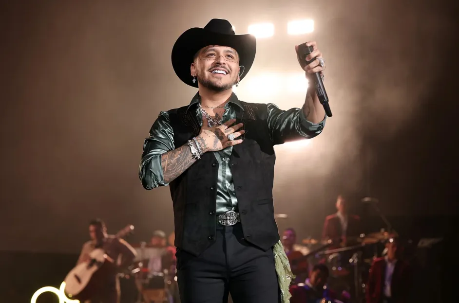 Posponen concierto de Christian Nodal en el Estadio Quisqueya