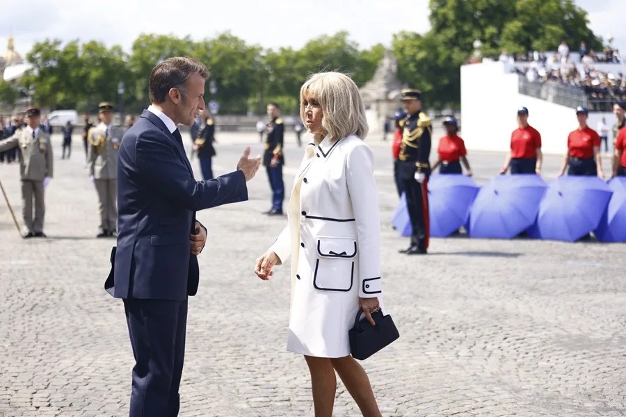 Macron demanda en EE.UU. a la 'influencer' que dijo que la primera dama francesa es un hombre